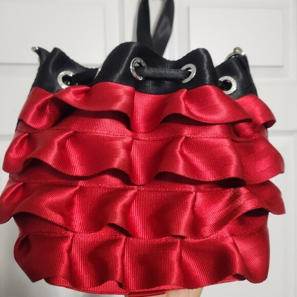 Harveys Beetlejuice Lydia Park Hopper - Picture 2 of 4